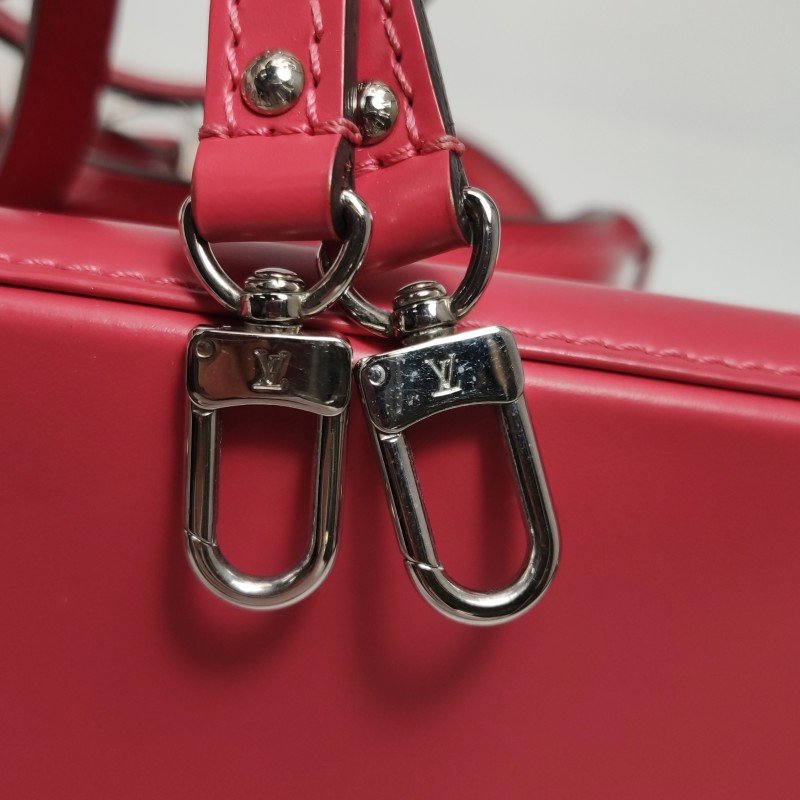 Louis Vuitton(LV)AlmaBB牛皮純色水波紋拉鏈貝殼包斜挎包-9