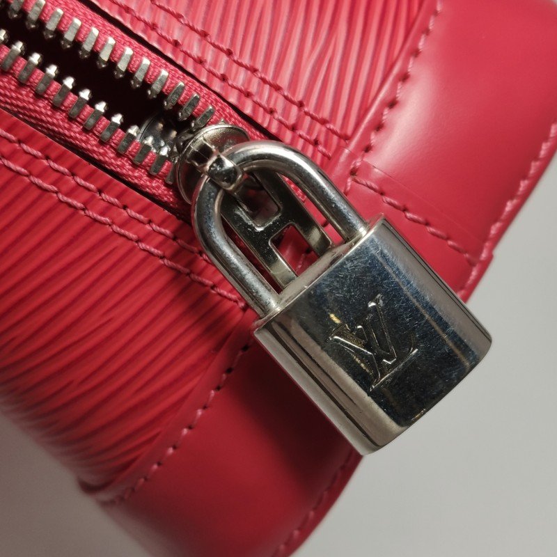 Louis Vuitton(LV)AlmaBB牛皮純色水波紋拉鏈貝殼包斜挎包-10