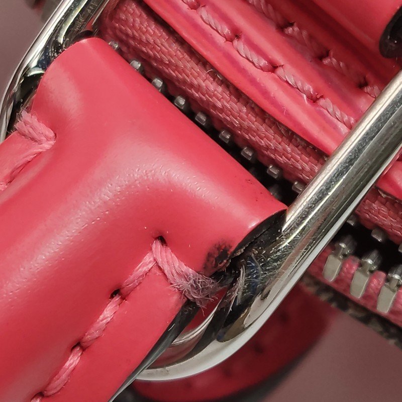 Louis Vuitton(LV)AlmaBB牛皮純色水波紋拉鏈貝殼包斜挎包-15