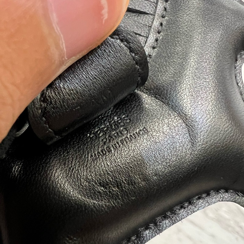 Hermes 89Noir黑色Agneau Milo皮So Black Rodeo PM小馬兒吊飾-6