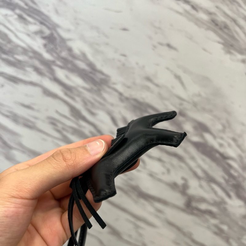Hermes 89Noir黑色Agneau Milo皮So Black Rodeo PM小馬兒吊飾-8