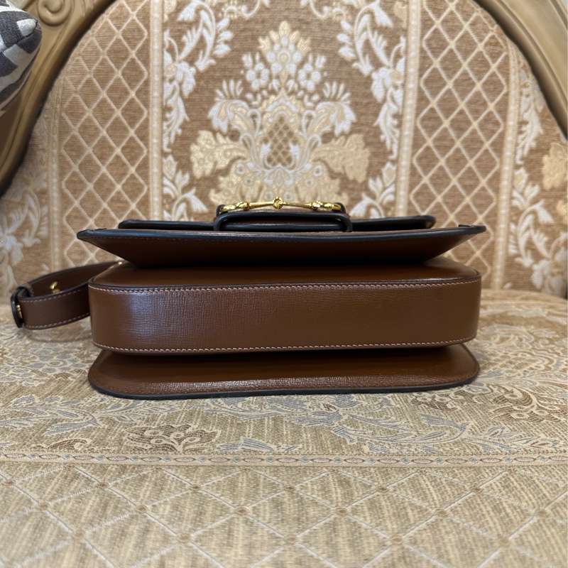 Gucci PVC咖牛皮金釦1955馬銜下蓋肩斜背包-4