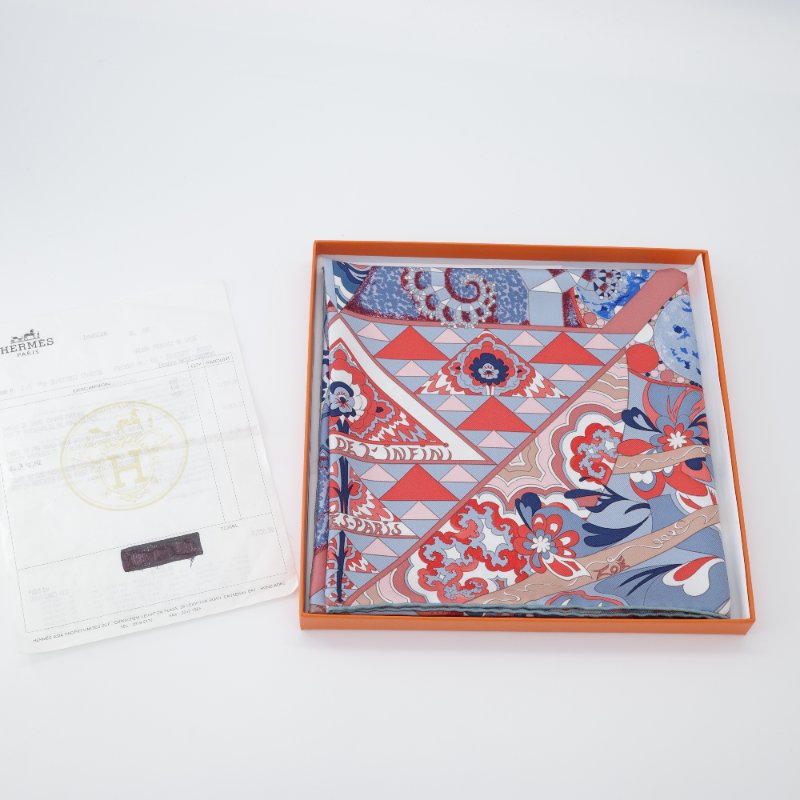 （收藏品❤️ 絕美藝術）Hermès 愛馬仕 癡迷無限 L'Ivresse de l'Infini 絲質  90cm 絲巾 大方巾-1