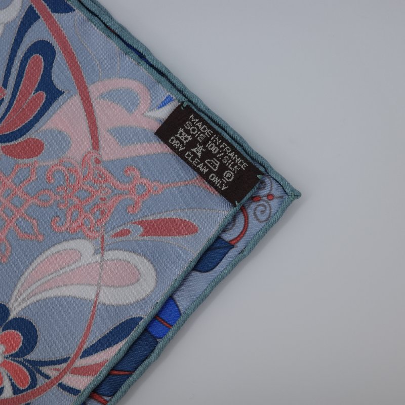 （收藏品❤️ 絕美藝術）Hermès 愛馬仕 癡迷無限 L'Ivresse de l'Infini 絲質  90cm 絲巾 大方巾-8