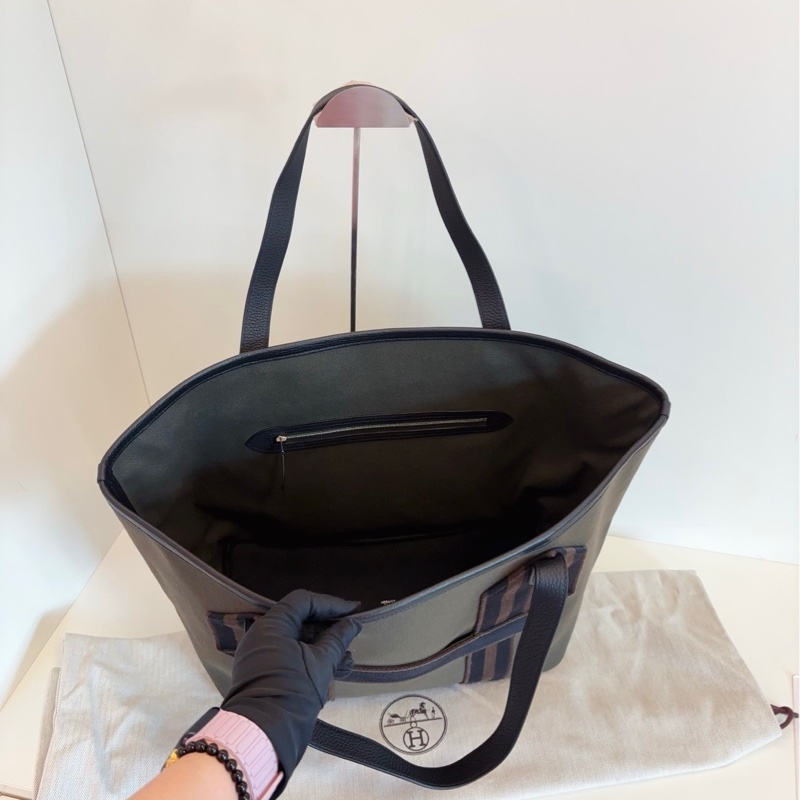 【閒置未使用🆕】 HERMES  24年新款 墨綠色 Pursangle tote購物袋 togo小牛皮拼接軍用帆布 U 刻 托特包手提包-6