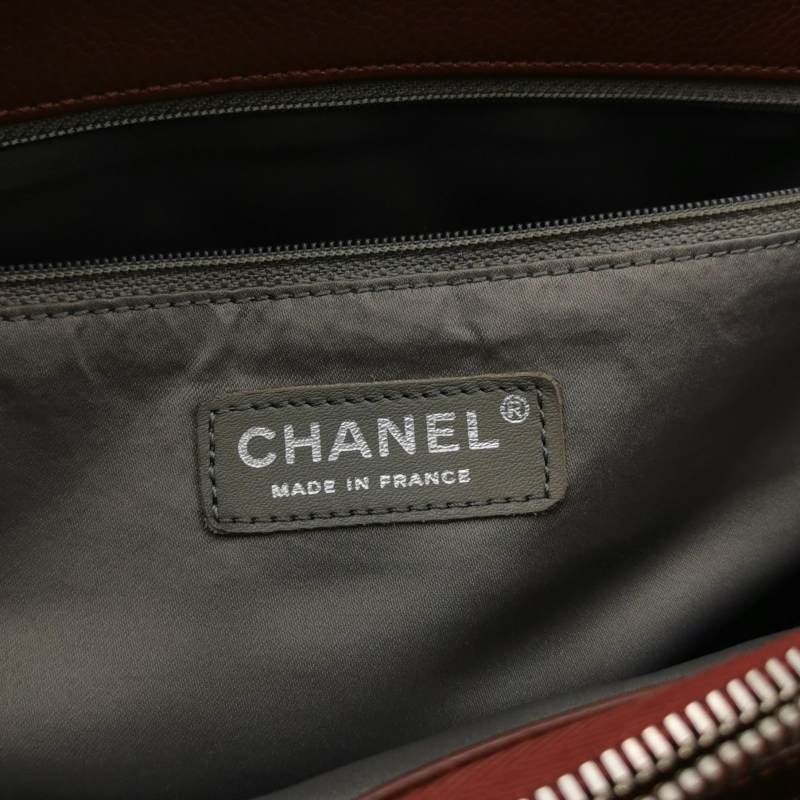 Chanel GST系列中號牛皮菱格絎縫雙C壓紋單肩包-7