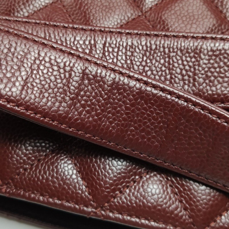 Chanel GST系列中號牛皮菱格絎縫雙C壓紋單肩包-18