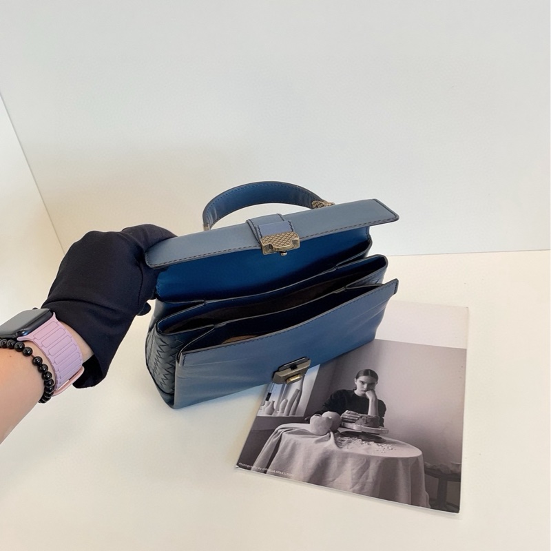 【97新🆕】Bottega Veneta BV 全皮編織Piazza郵差包  手提包-7