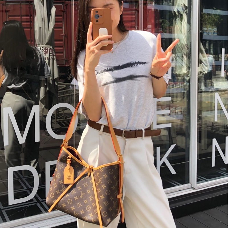 #近新全配🈶25年購證 #全網最低 Lv carryall pm老花斜挎包 芯片款-2