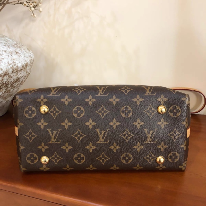 #近新全配🈶25年購證 #全網最低 Lv carryall pm老花斜挎包 芯片款-8