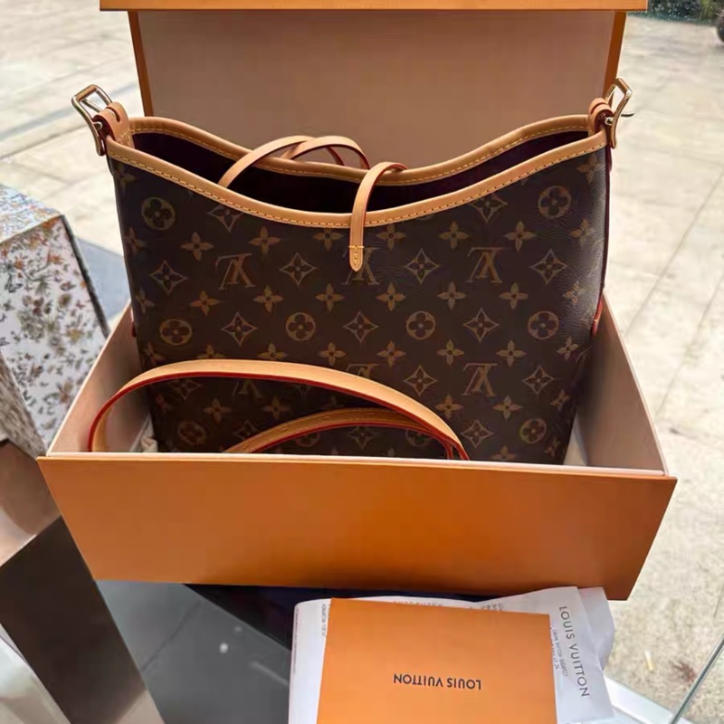 #近新全配🈶25年購證 #全網最低 Lv carryall pm老花斜挎包 芯片款-10