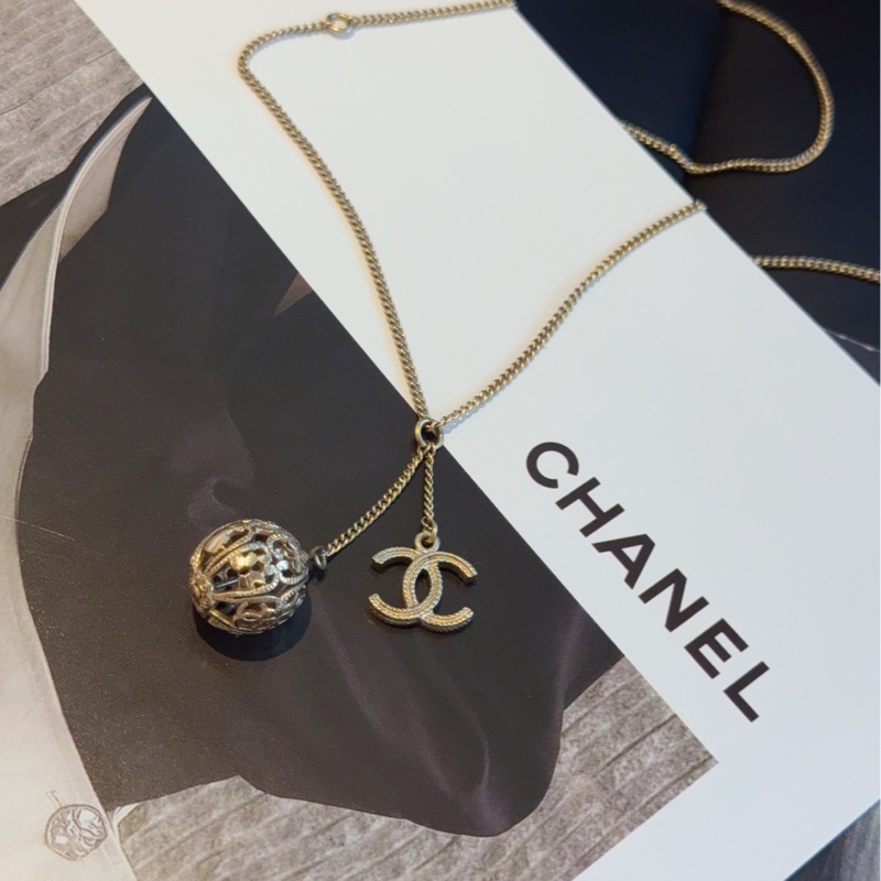【99閒置新🆕】Chanel  06p 淡金鏤空圓球 雙c logo 長項鍊/毛衣鏈 項鍊-1