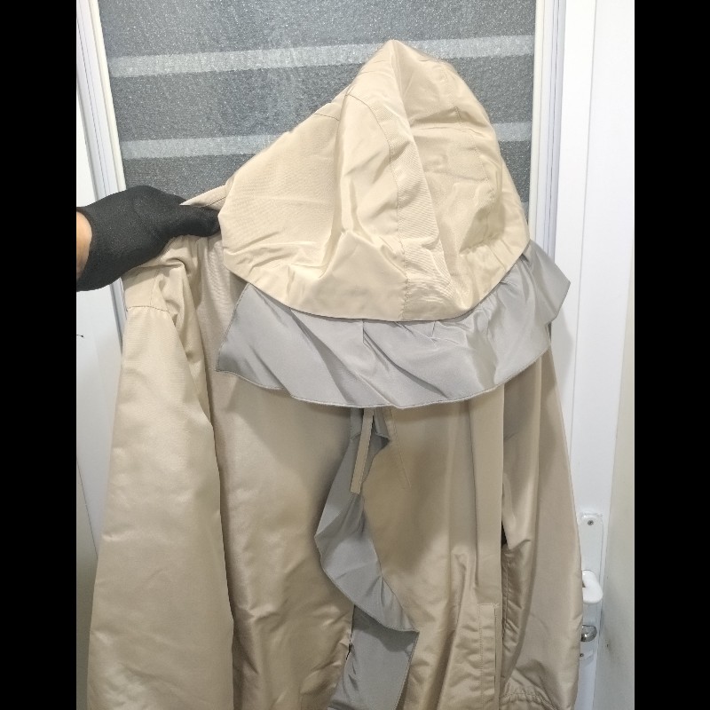 Prada 駝布拉鍊有帽尼龍外套-6