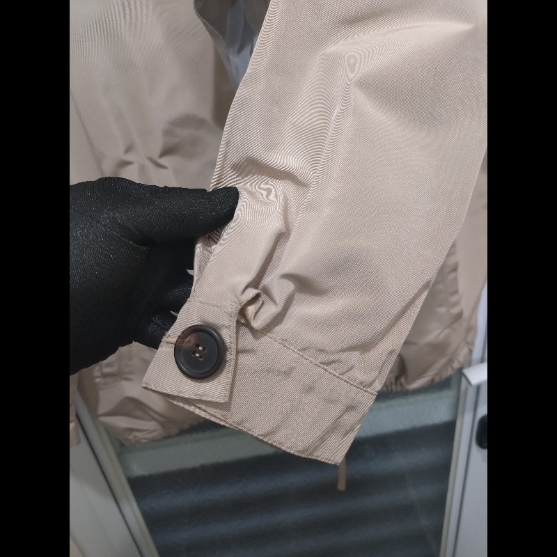 Prada 駝布拉鍊有帽尼龍外套-9