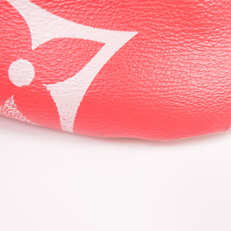 LOUIS VUITTON Monogram Giant Bumbag Body Bag金扣腰包-9