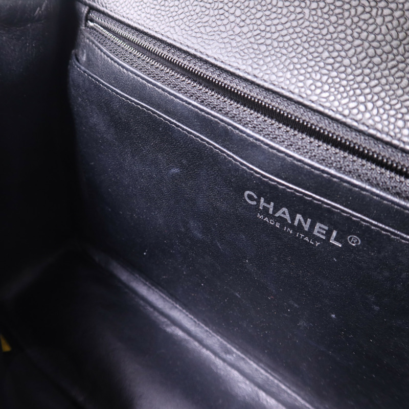 CHANEL 牛皮皮革Large Classic銀扣鏈帶肩背袋-19