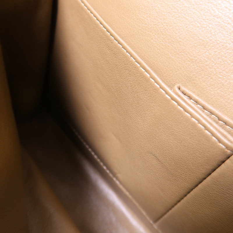 CHANEL 牛皮皮革Shoulder Bag銀扣鏈帶肩背袋-17