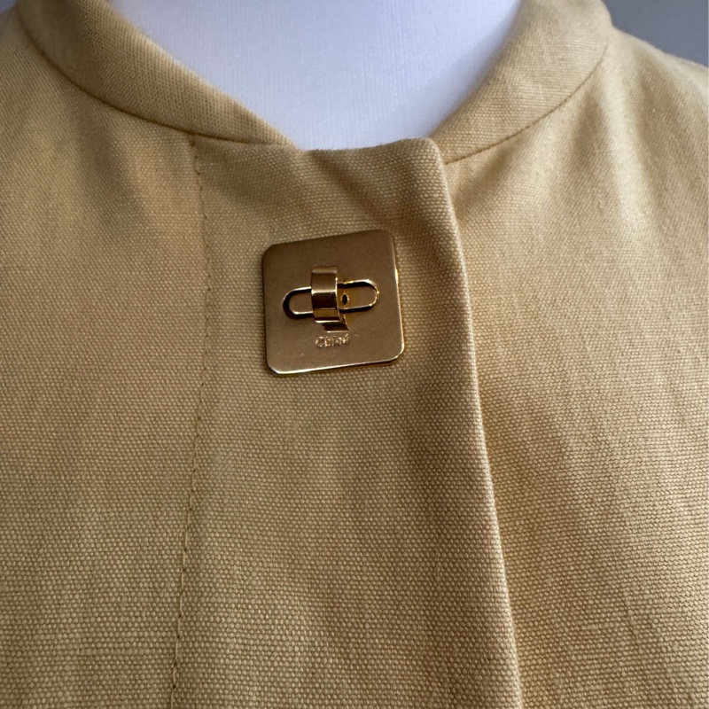 原近10萬全新閒置CHLOE芥末黃麻料金屬扣長外套F40/M-7