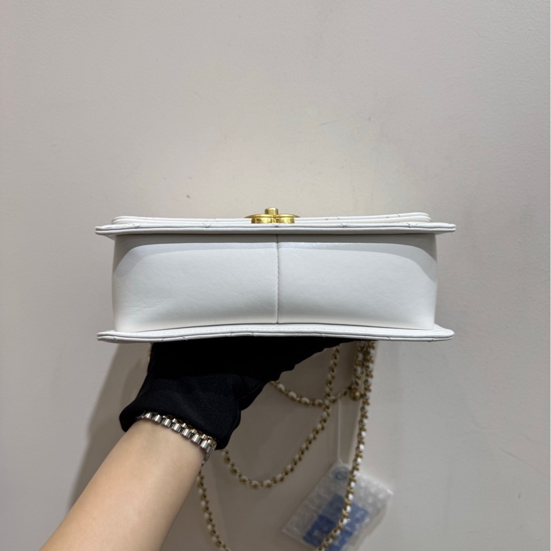 【全套帶票❤️】Chanel 雙金珠白色牛皮金扣可調節鏈條包斜挎包-6