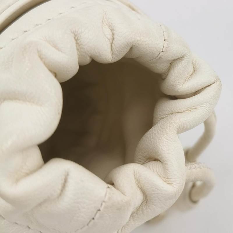 Chanel羊皮純色菱格絎縫雙Clogo斜挎包單肩包-6