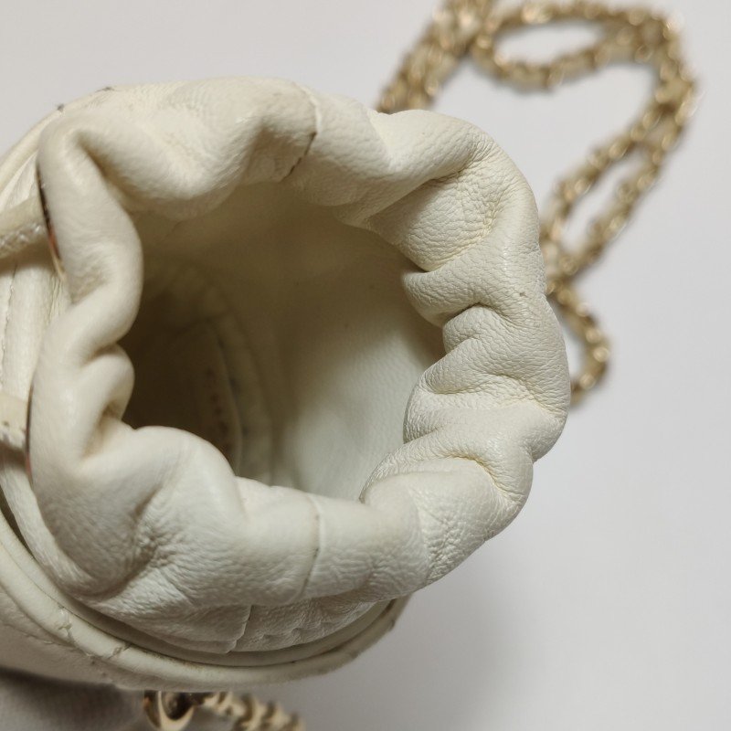 Chanel羊皮純色菱格絎縫雙Clogo斜挎包單肩包-16