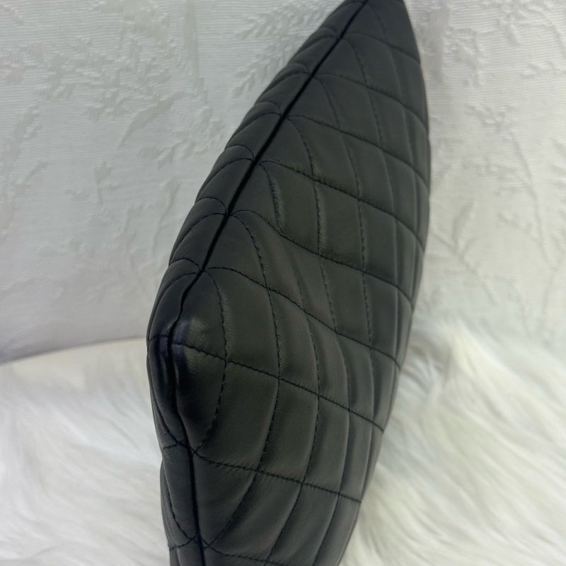 Chanel Charm  Clutch-23