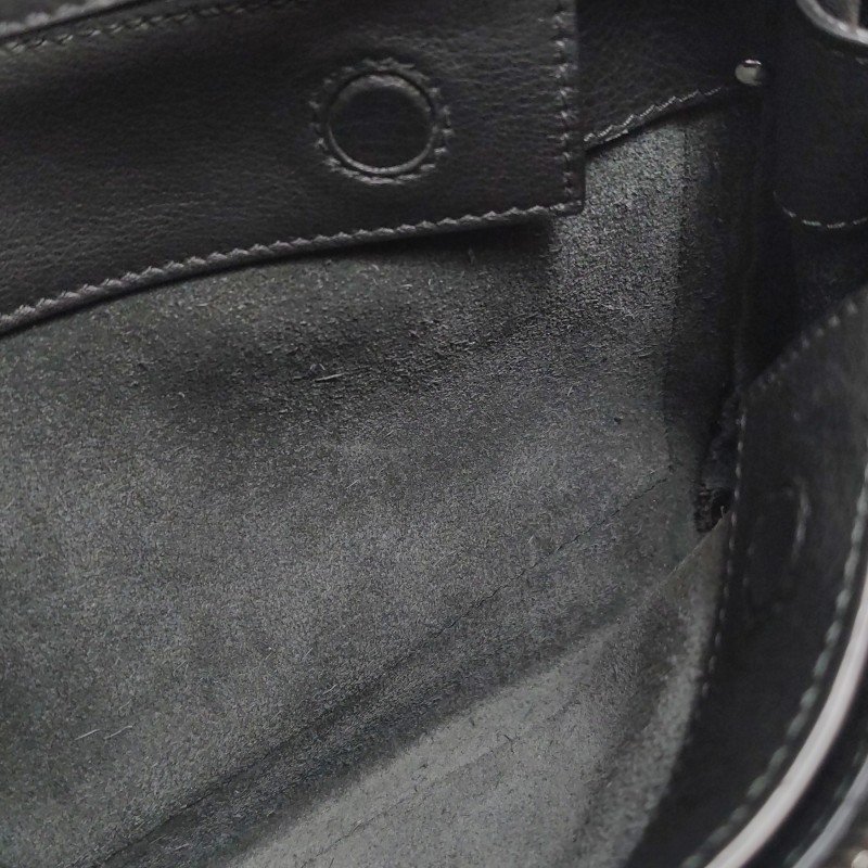 Balenciaga Papier牛皮純色鉚釘流蘇拉鏈隔層斜挎包單肩包-9