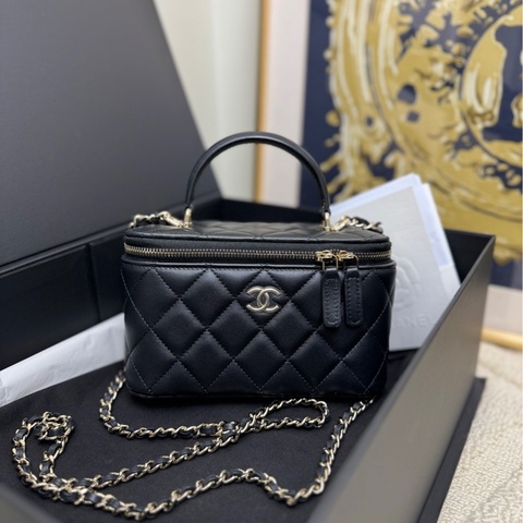 【99❤️全套有票】Chanel 24A黑金羊皮手柄長盒子包 化妝盒款手提斜挎包