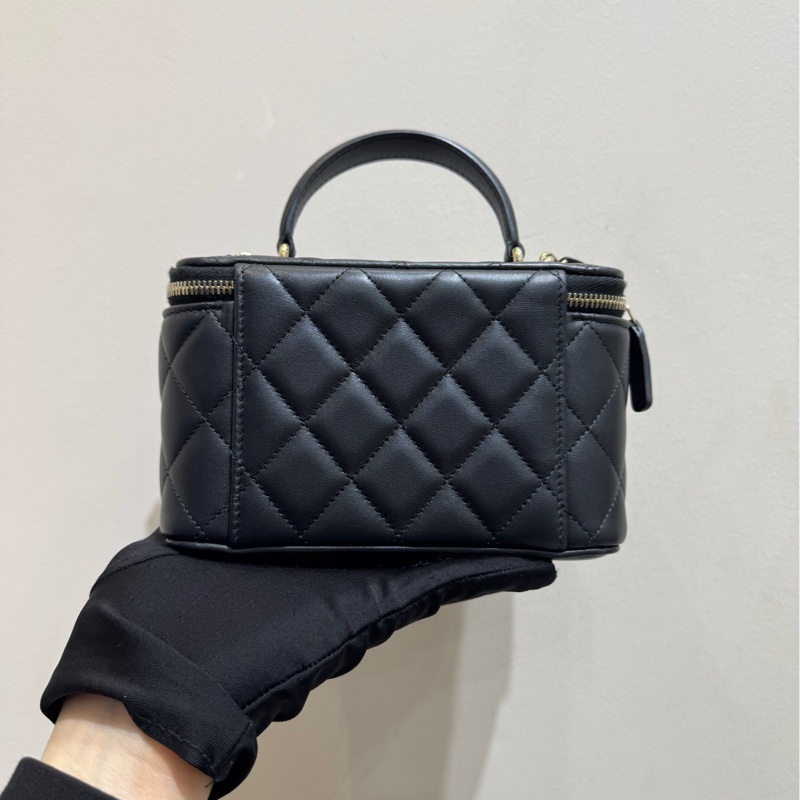 【99❤️全套有票】Chanel 24A黑金羊皮手柄長盒子包 化妝盒款手提斜挎包-2