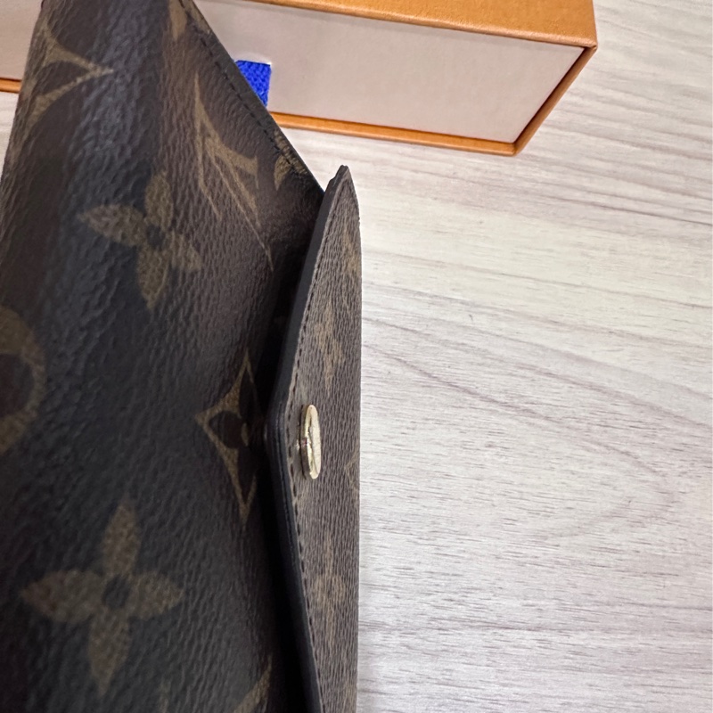 LV Victorine 錢包-4