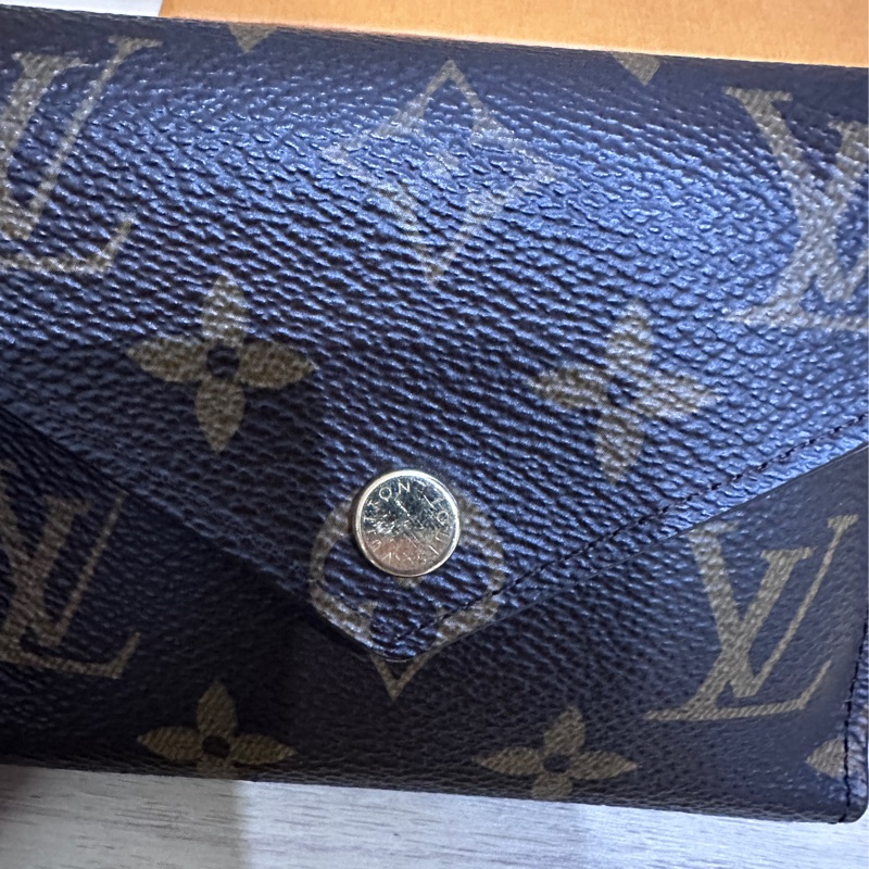 LV Victorine 錢包-5