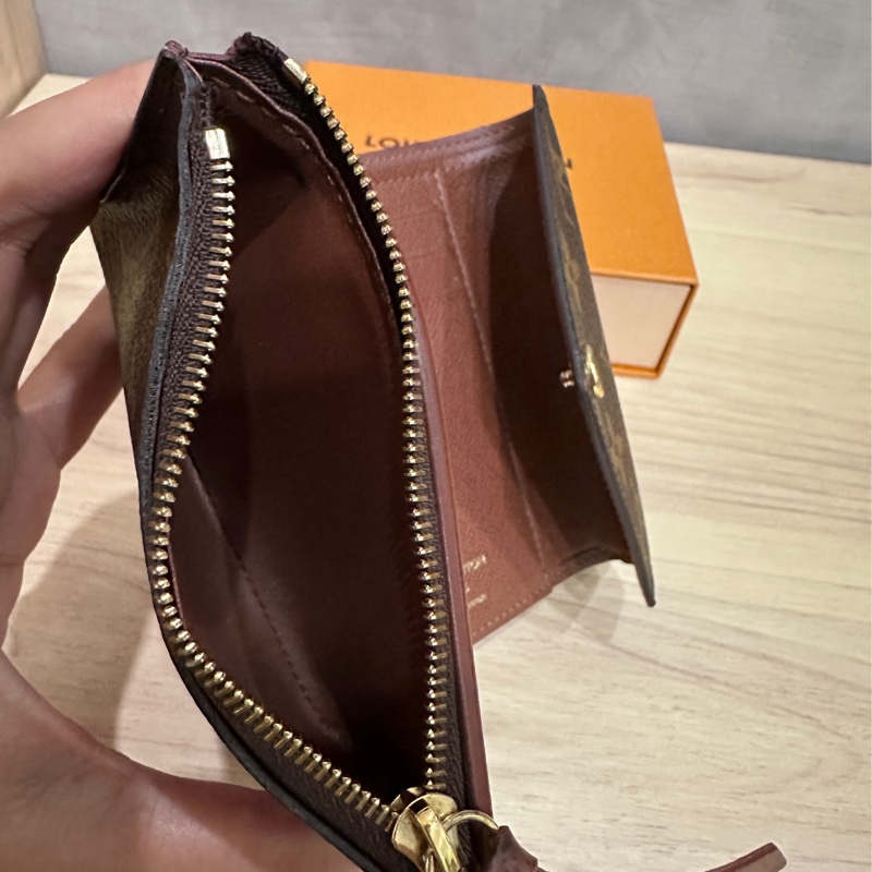 LV Victorine 錢包-10
