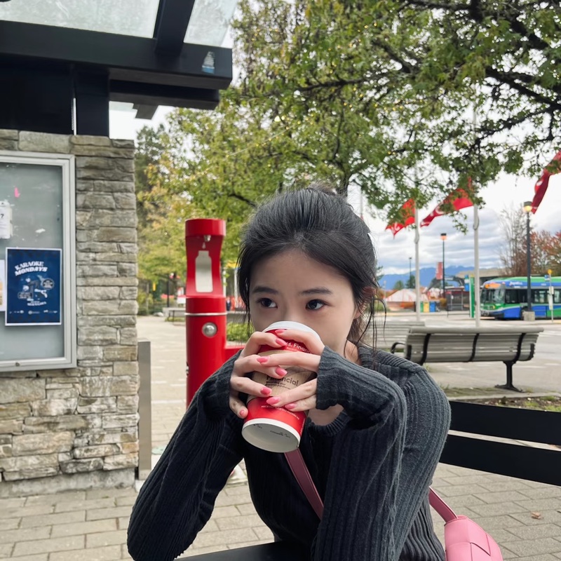 💗香緹國際精品💗 700 BV 8格肩背包-0