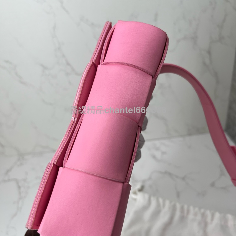 💗香緹國際精品💗 700 BV 8格肩背包-14