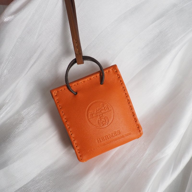 全新 HERMES 吊飾-1