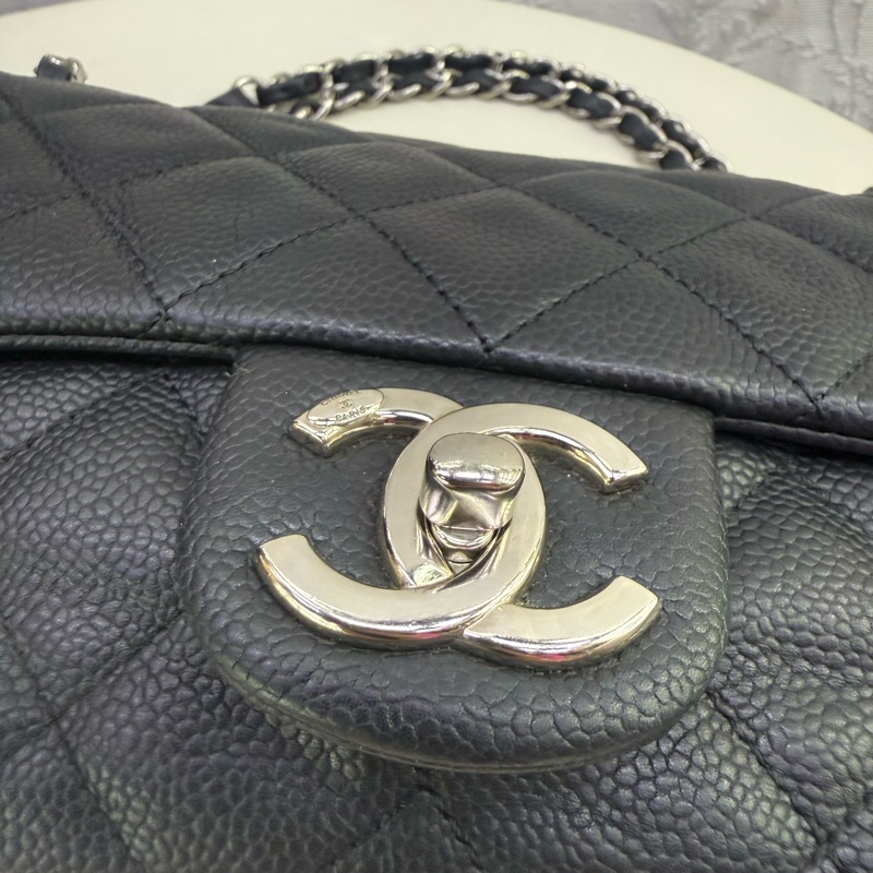 Chanel  Classic Bag-10