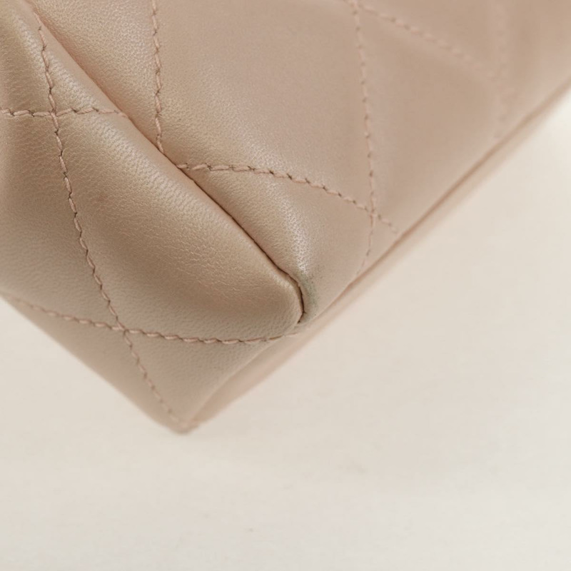 【日本直送】香奈兒 Matelasse 手提包,粉紅銀色雙C標誌皮革,正品編號 154045V-17