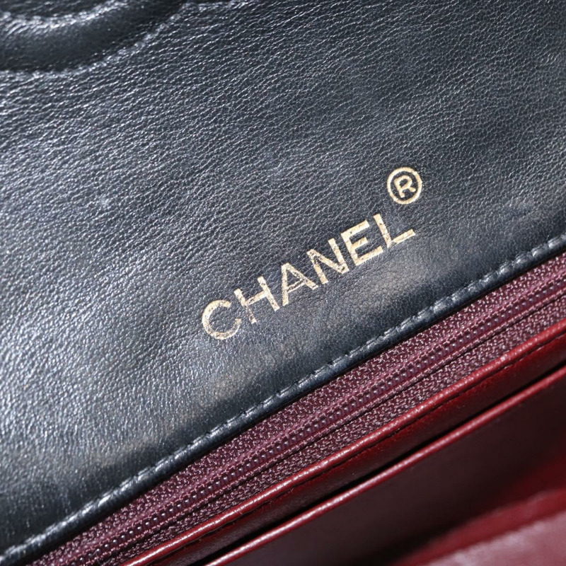 【日本直送】香奈兒迷你絎縫17鏈條包，羊皮材質，黑色，金色雙C標誌，正品編號BA9004SAM-22