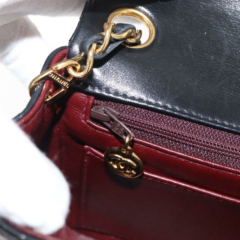 【日本直送】香奈兒迷你絎縫17鏈條包，羊皮材質，黑色，金色雙C標誌，正品編號BA9004SAM-25