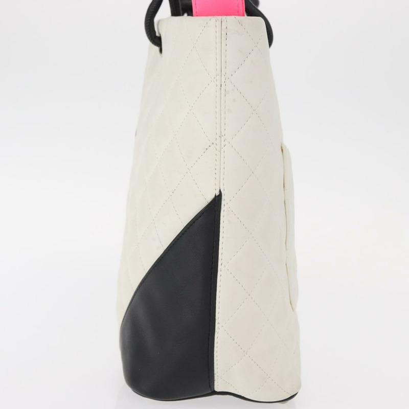 【日本直送】香奈兒 (CHANEL) 絎縫中型 Cambon 系列手提包，小牛皮材質，白色/黑色，CC 標誌，正品編號 156639V-3