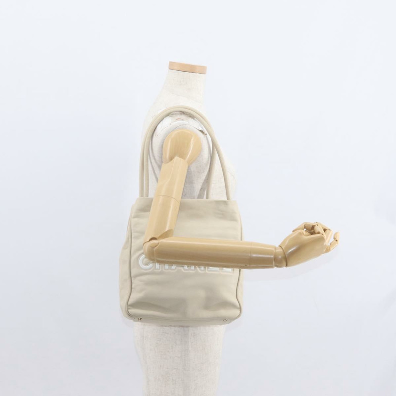 【日本直送】香奈兒山茶花手提包，象牙色皮革，金色雙C標誌，貨號151193V-25