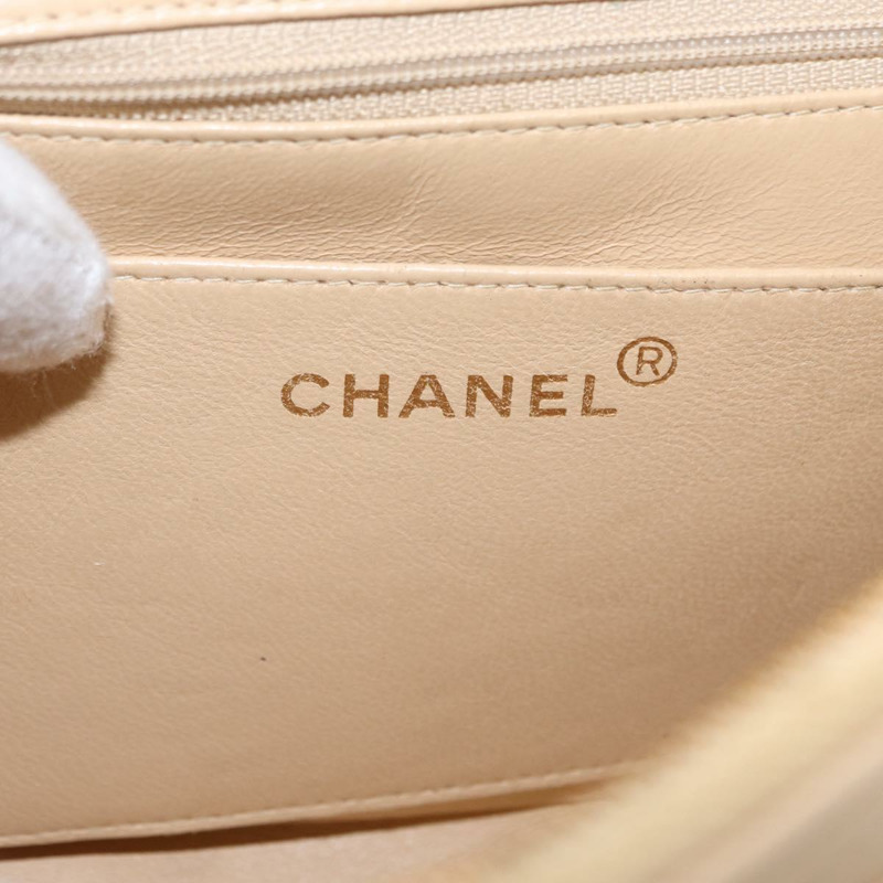 【日本直送】香奈兒 (CHANEL) 絎縫羊皮肩包 米色 金色 CC 標誌 Auth 146557V-22