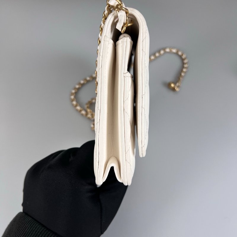 CHANEL AP1450/30開 白羊皮金球WOC-3