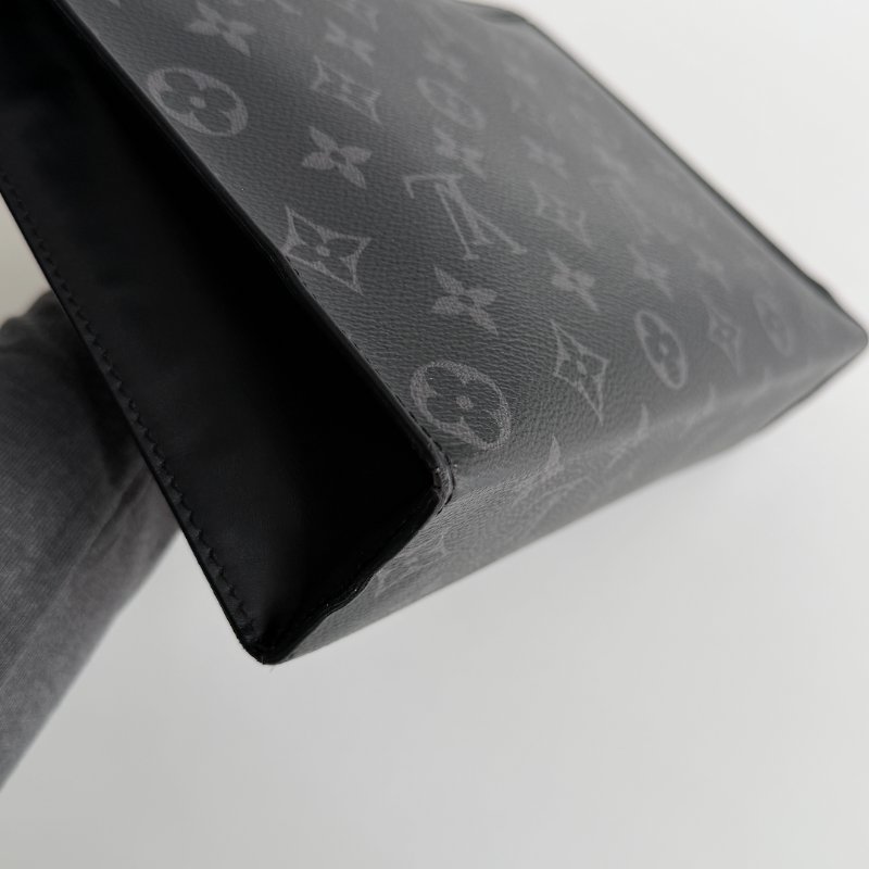 98新🫰🏻 Louis Vuitton LV 路易威登 Pochette Voyage MM 手拿包-14