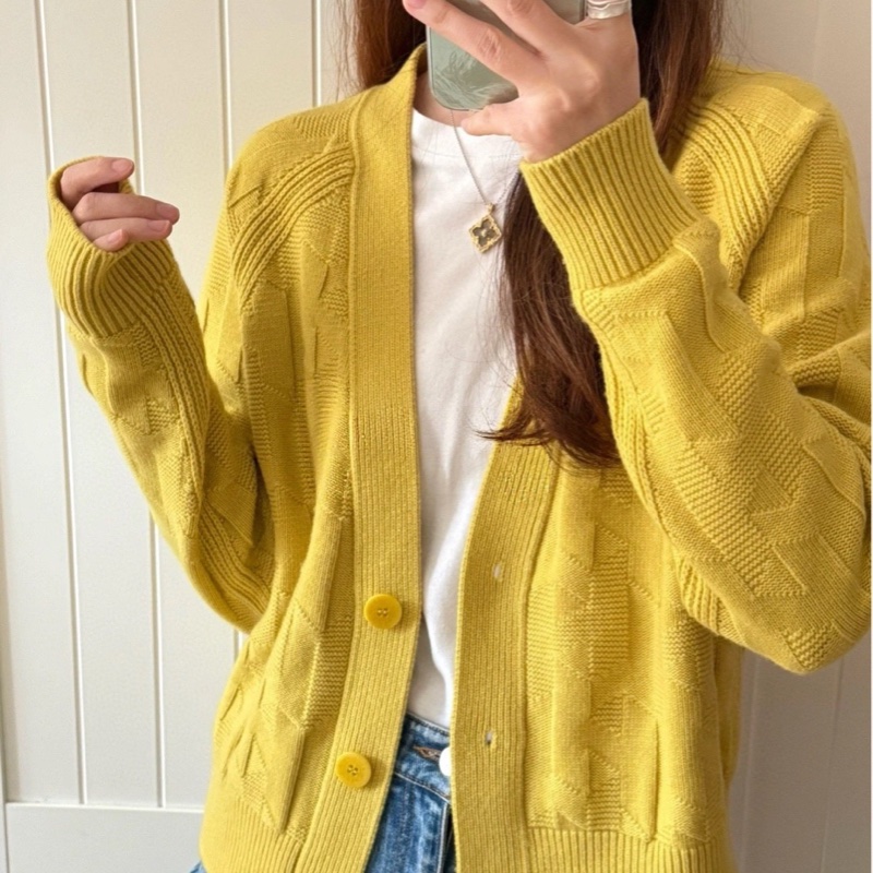 99新  未使過 愛馬仕 檸檬發財黃 H壓紋開衫上衣 36碼 顯白百搭經典羊毛衫-5