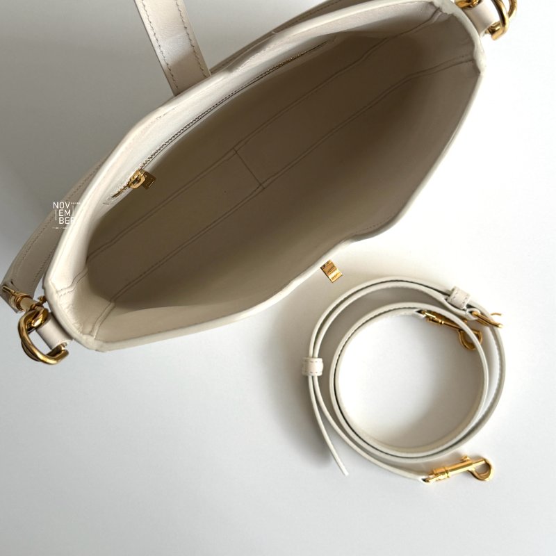 98新🫰🏻 Celine 瑟琳 Camille 16 Soft Bag腋下包 白色金釦-3