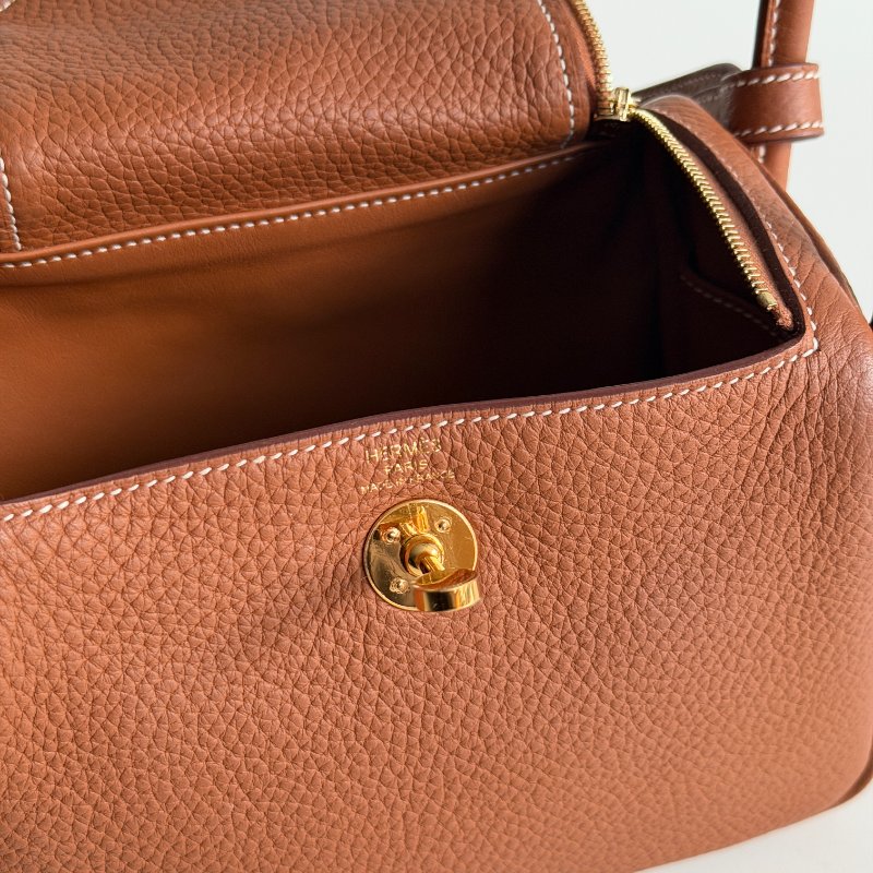 99新🆕 Hermès 愛馬仕 Lindy Mini 金棕金釦 二代-8
