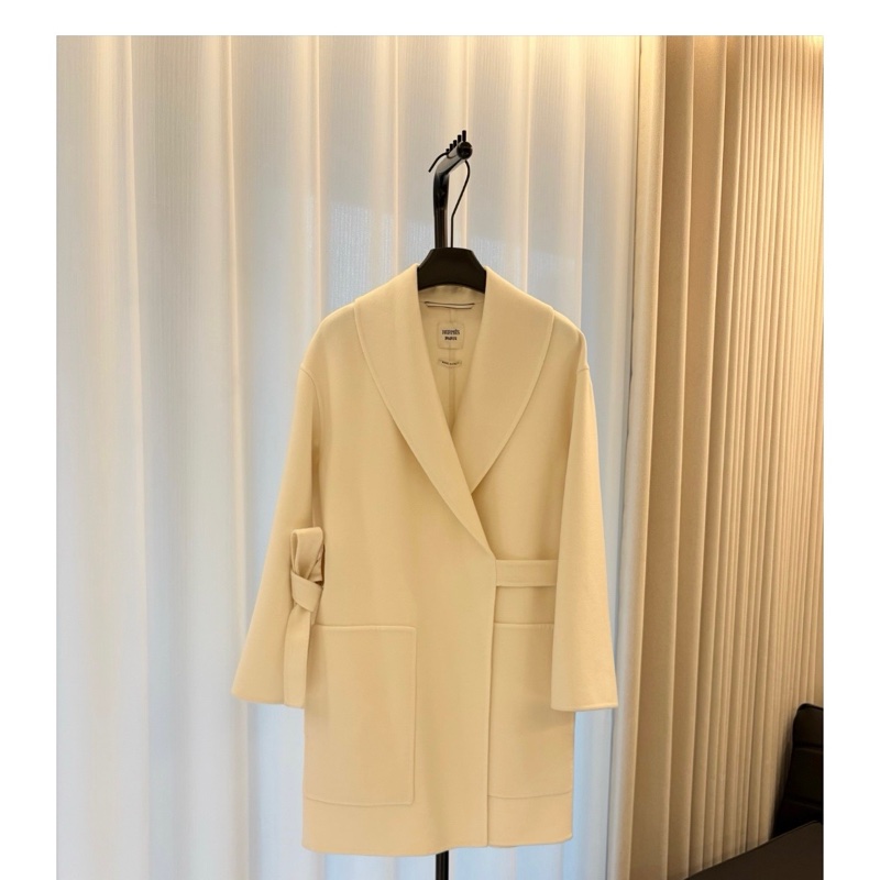 99新/Hermes/愛馬仕/W118523/米白色翻領系帶大衣/34碼-7