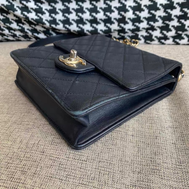 Chanel CF方形翻蓋小包 透明珍珠 黑金 85%New 全網最低價-8