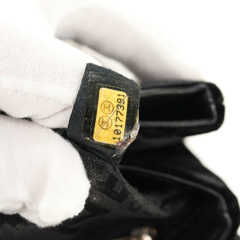 【日本直送】香奈兒 (CHANEL) 鏈條 COCO 標誌山茶花肩背包,絲絨材質,黑色,銀色雙C標誌,正品編號 149585V-9